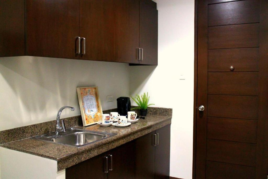 Urban Hostel Pasig City Εξωτερικό φωτογραφία