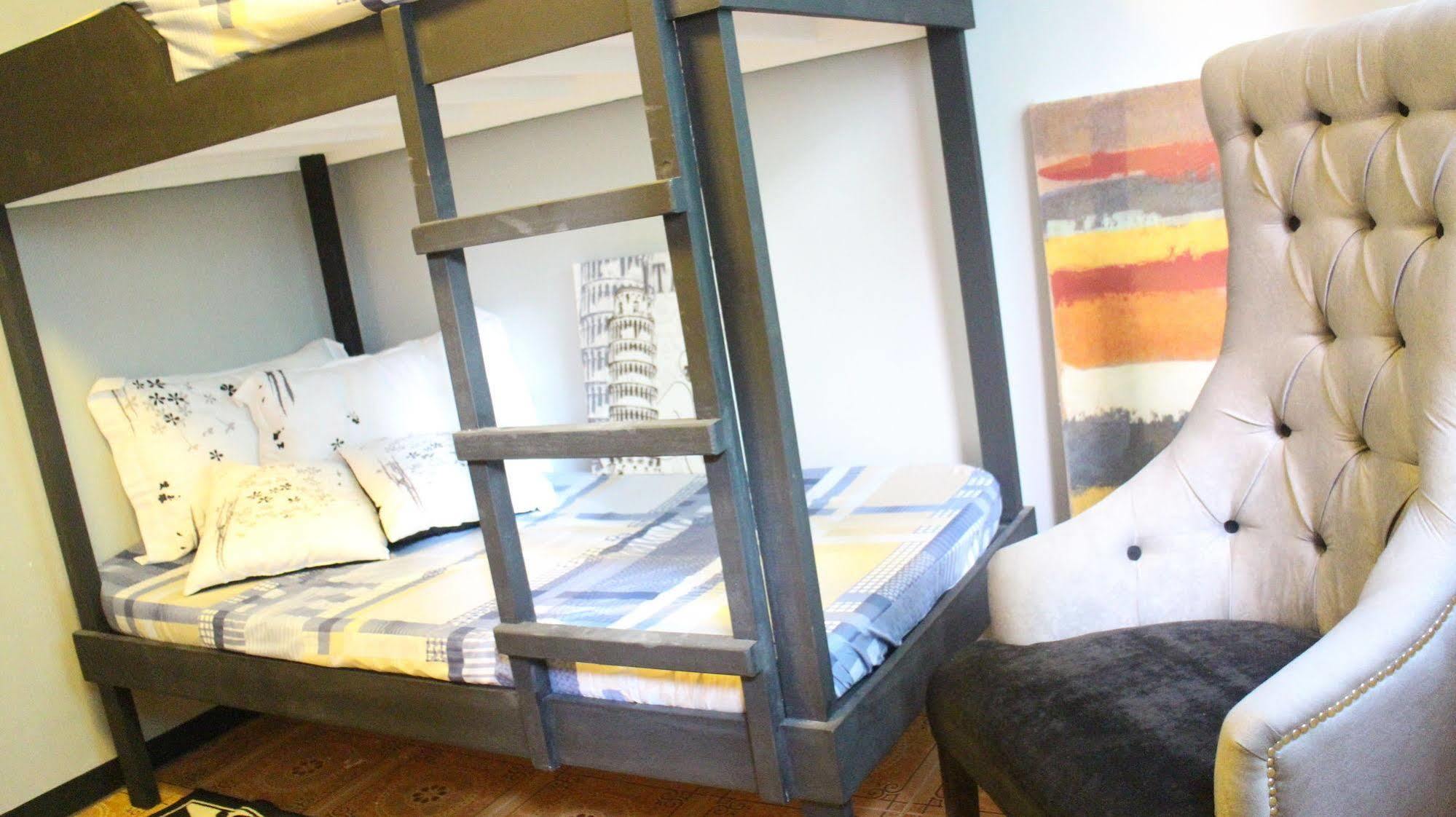Urban Hostel Pasig City Εξωτερικό φωτογραφία
